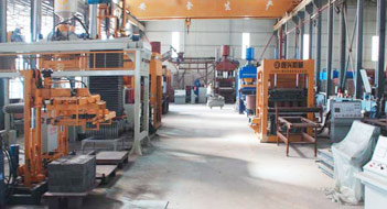 機(jī)台調試車間(jiān)