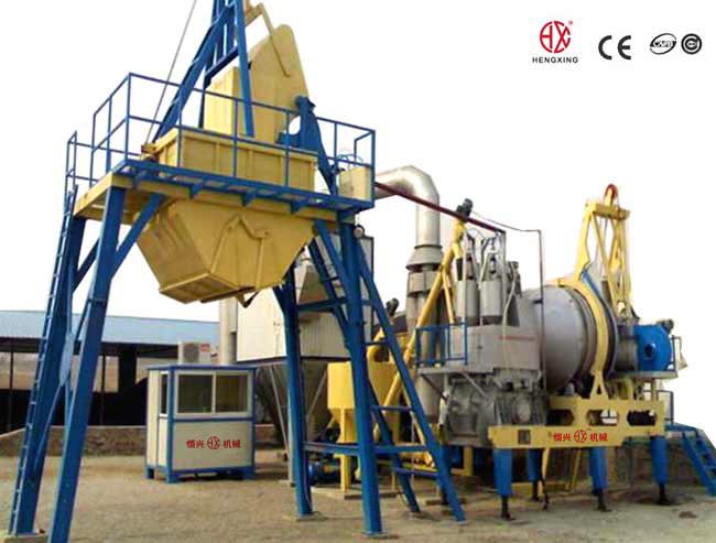 移動強(qiáng)制式瀝(lì)青混凝(ning)土攪拌(bàn)設備