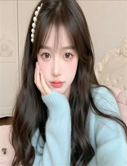 演员访谈：《爱情悠悠药草香》情感线现代解析感人至深的：爱情、友情、亲情探讨